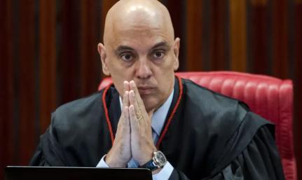 Restrições impostas por Moraes a Bolsonaro geram controvérsias, e defesa pede revisão