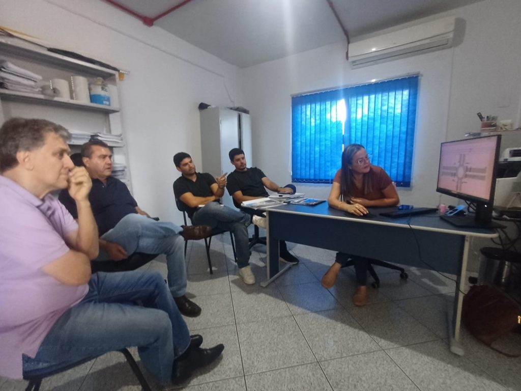 CMTU e Secretaria de Obras alinham estratégias para revitalizar a sinalização vertical e horizontal em Primavera do Leste