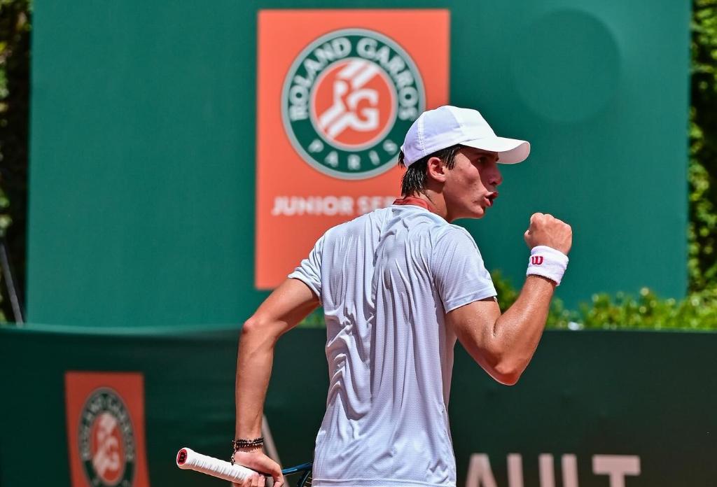 Atletas do programa de bolsas do Governo de MT disputam Circuito Mundial de Tênis em Cuiabá